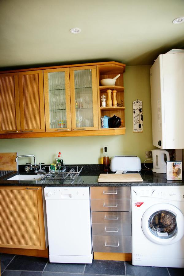 Fosse Farmhouse Holiday Cottages Chippenham  Luaran gambar