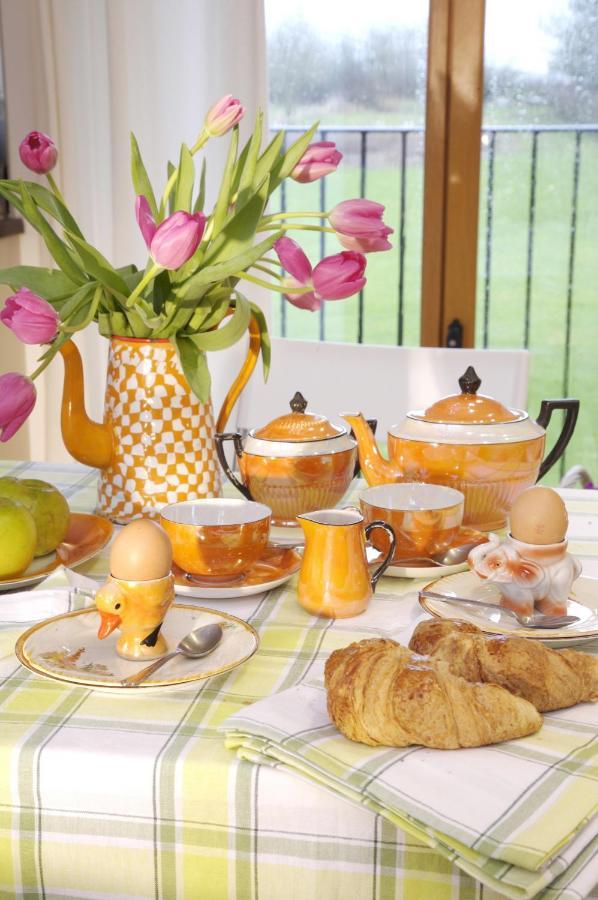 Fosse Farmhouse Holiday Cottages Chippenham  Luaran gambar