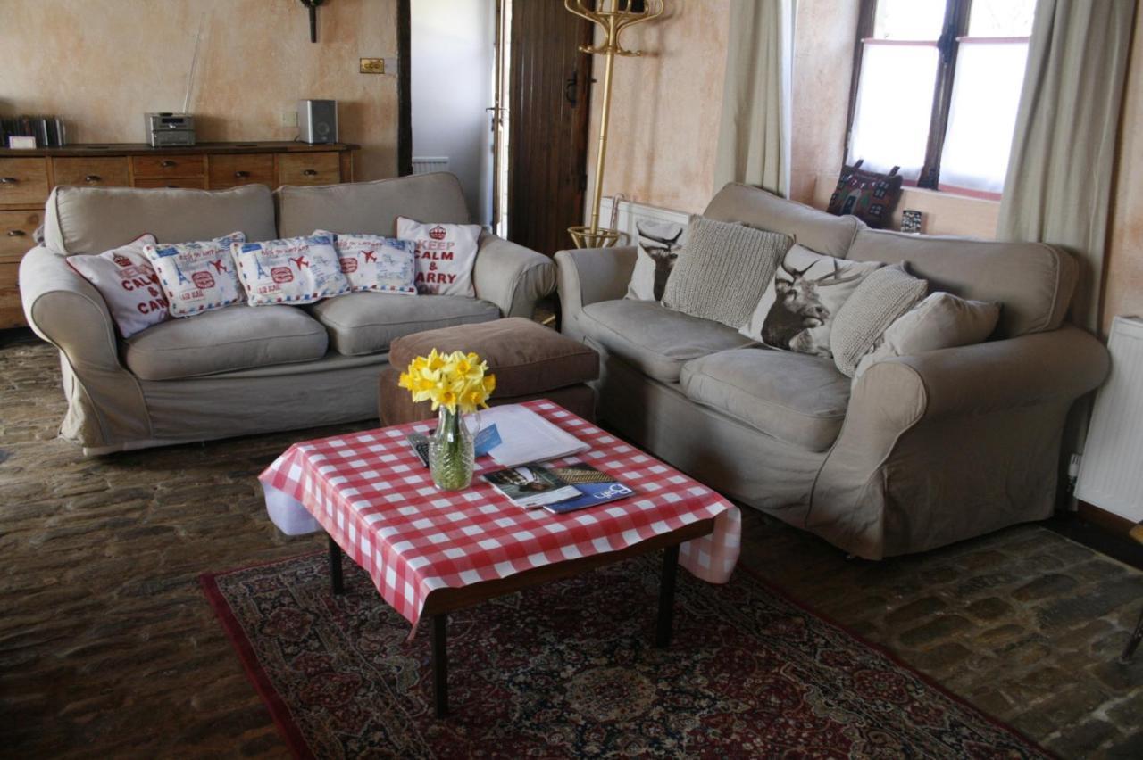 Fosse Farmhouse Holiday Cottages Chippenham  Luaran gambar