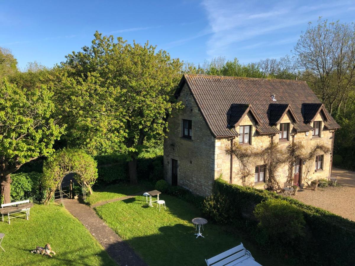 Fosse Farmhouse Holiday Cottages Chippenham  Luaran gambar