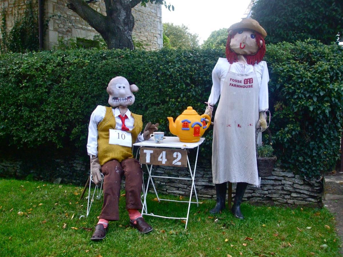 Fosse Farmhouse Holiday Cottages Chippenham  Luaran gambar